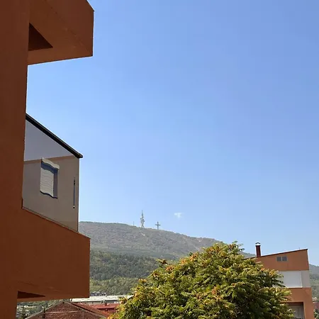 The * Üsküp
